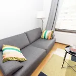 דירה One-bedroom With Free Parking *