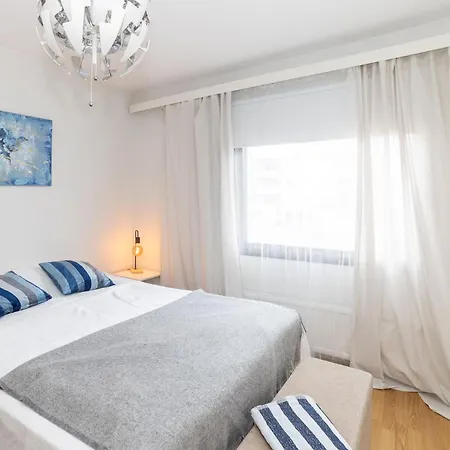 One-bedroom With Free Parking