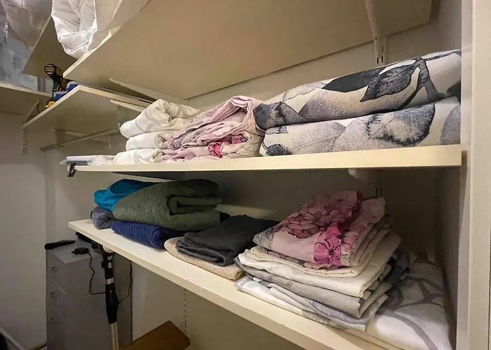 شقة One-bedroom With Free Parking *